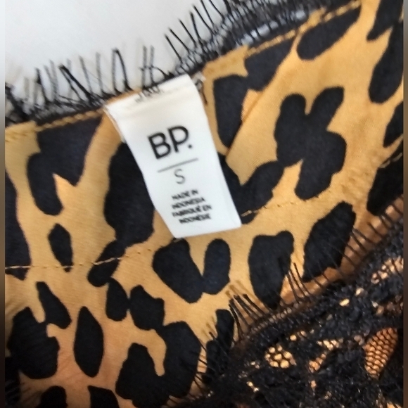 Bp satin lace leopard animal print camisole in size Small black and gold NWT - Picture 4 of 7